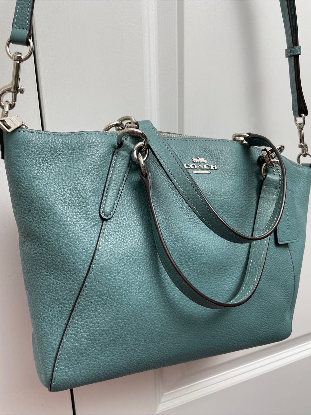 Coach Small Kelsey Satchel F28993 Teal Aqua Pebble Leather EUC